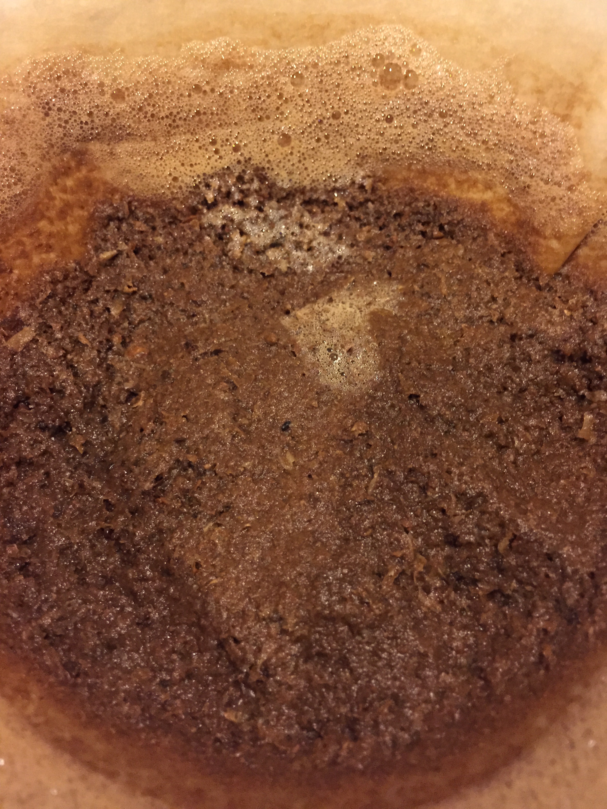 don-t-leave-your-coffee-grounds-high-and-dry-oil-slick-coffee